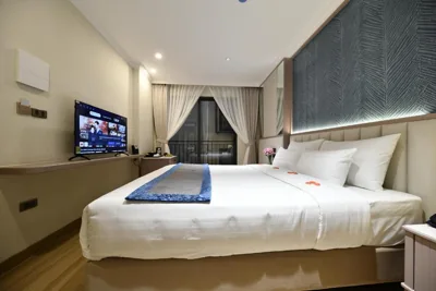 Camera doppia Deluxe con letti singoli — Dong Xuan Boutique Hotel